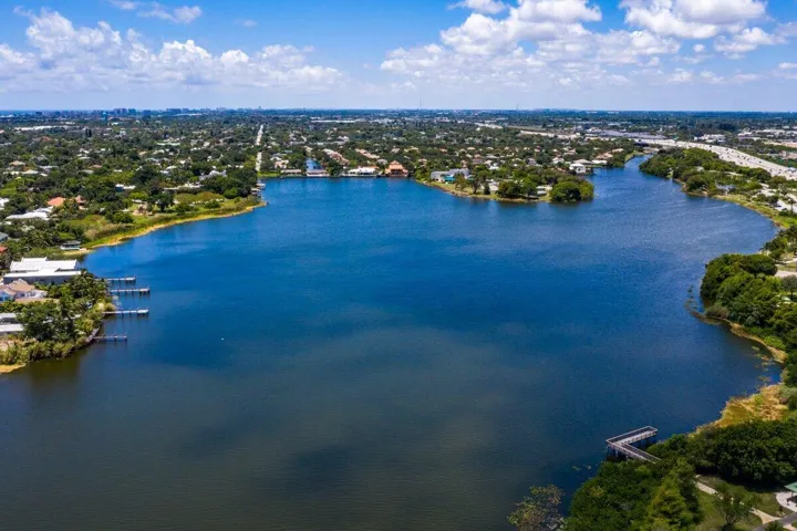 080-1508LakeDrive-DelrayBeach-FL-33444-S