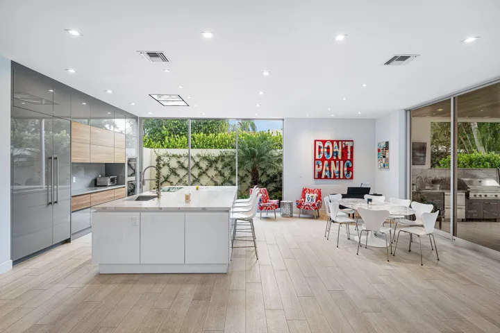 013-1508LakeDrive-DelrayBeach-FL-33444-S