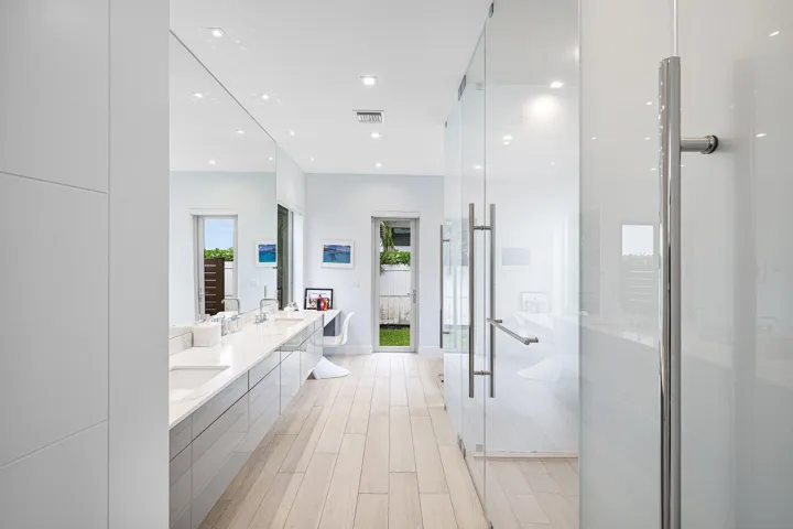 040-1508LakeDrive-DelrayBeach-FL-33444-S