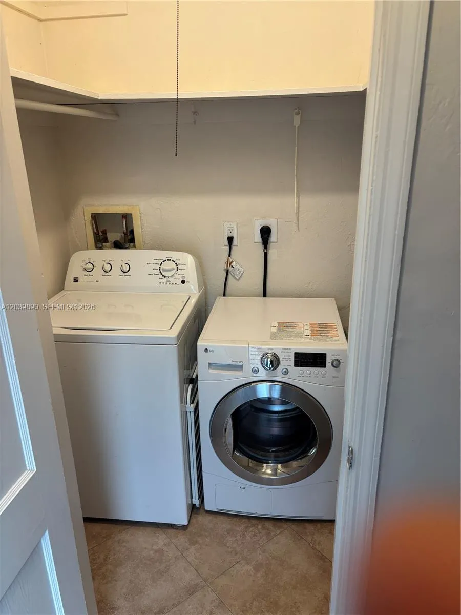In Unit Laundry.