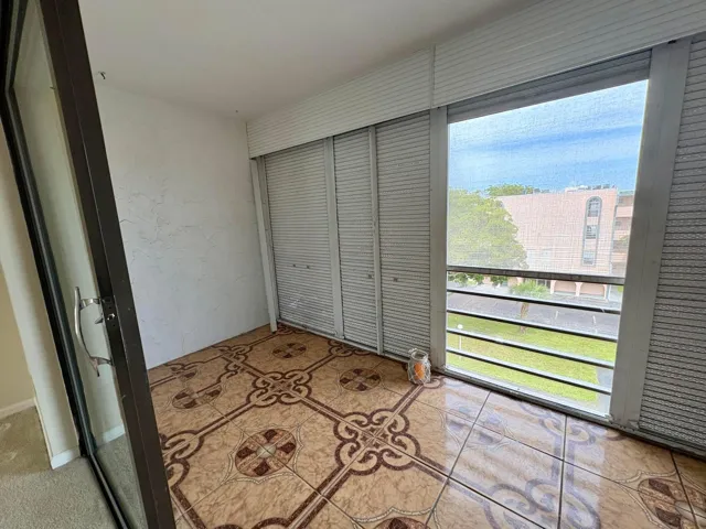 Screened Porch