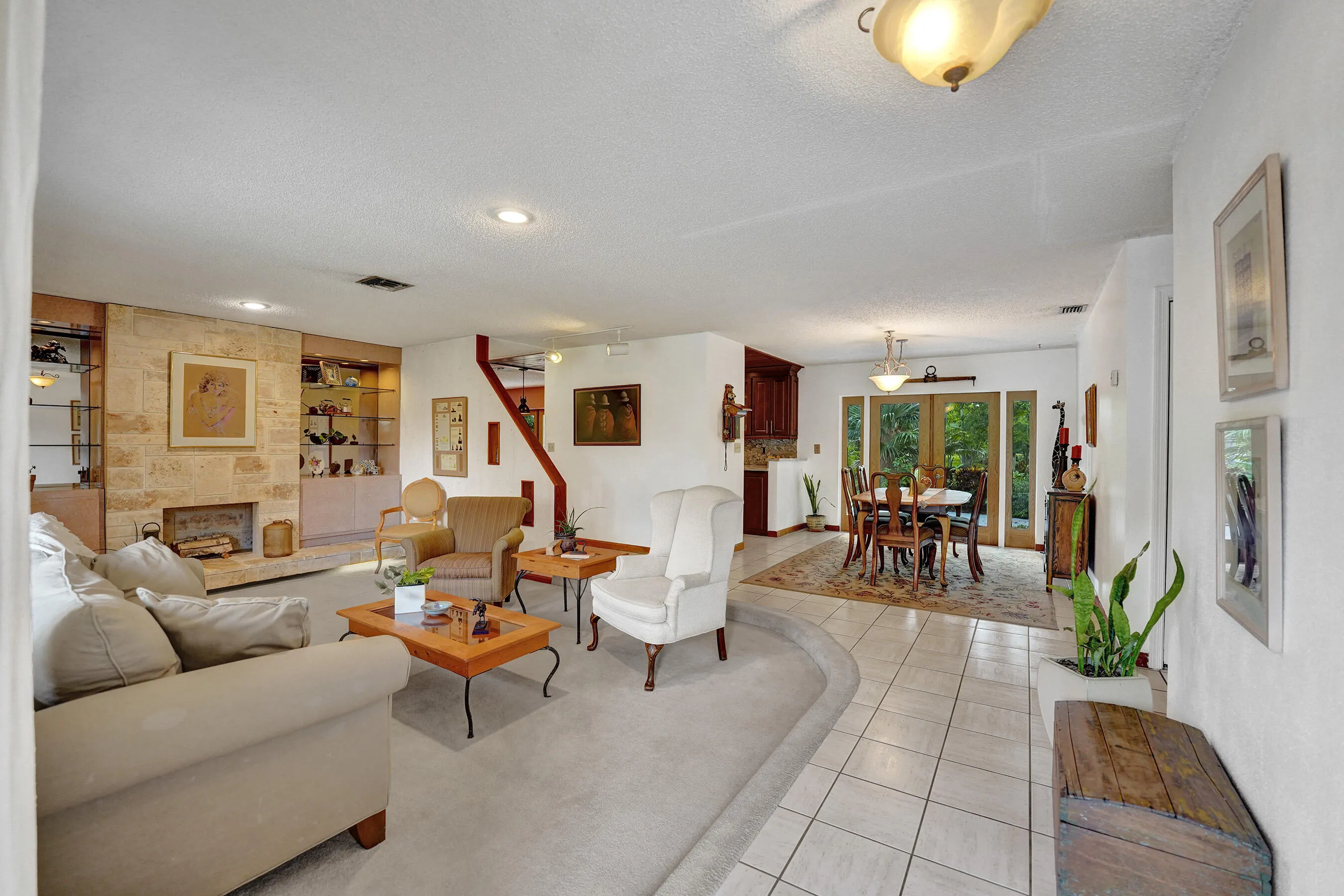 Welcoming Living Room with Views Beyond