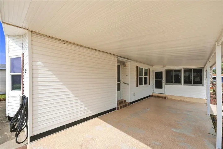 Carport/Entry