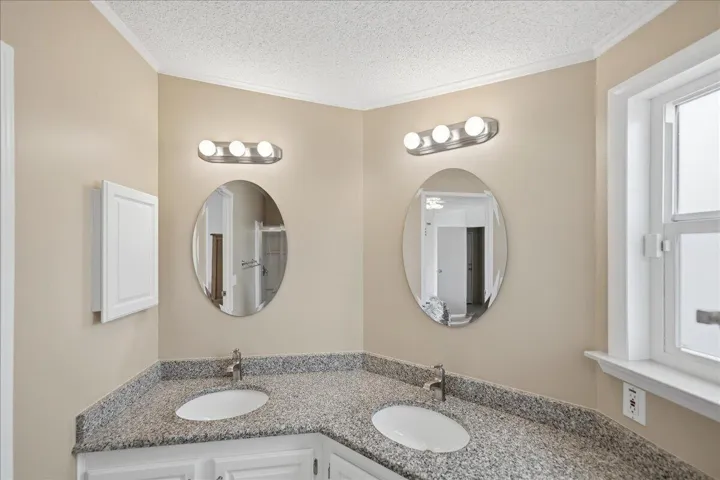 Primary Bedroom Ensuite