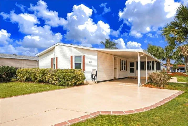 Front/Driveway