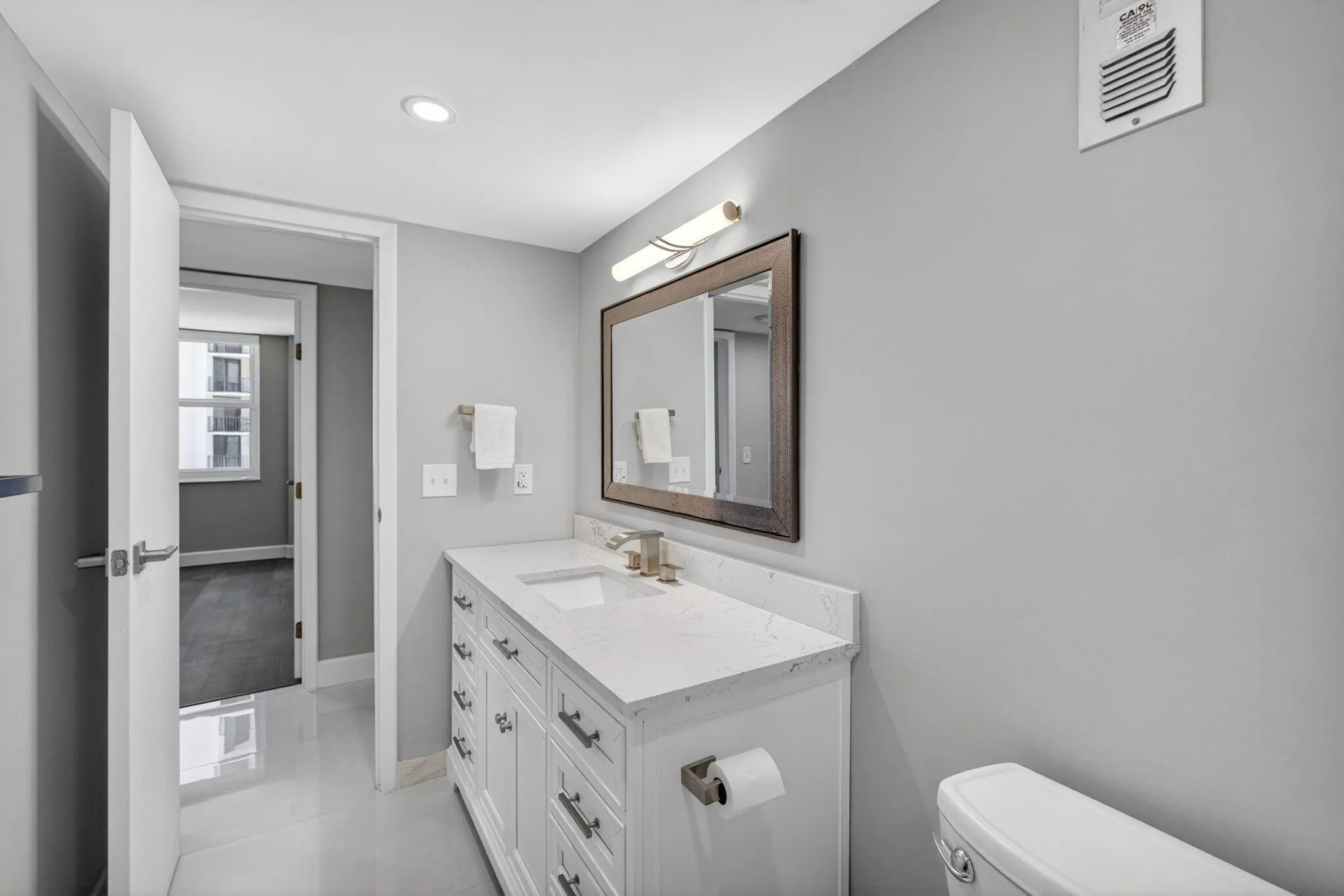 GUEST BATH