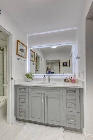 GUEST BATH