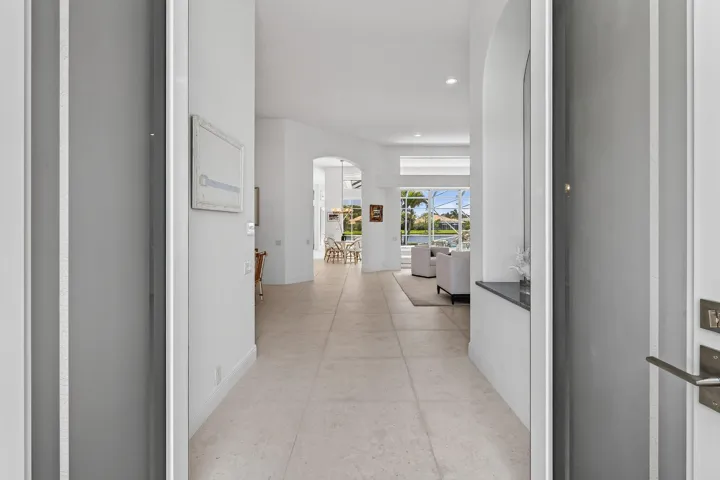 8091SEWoodlakeLane(13)