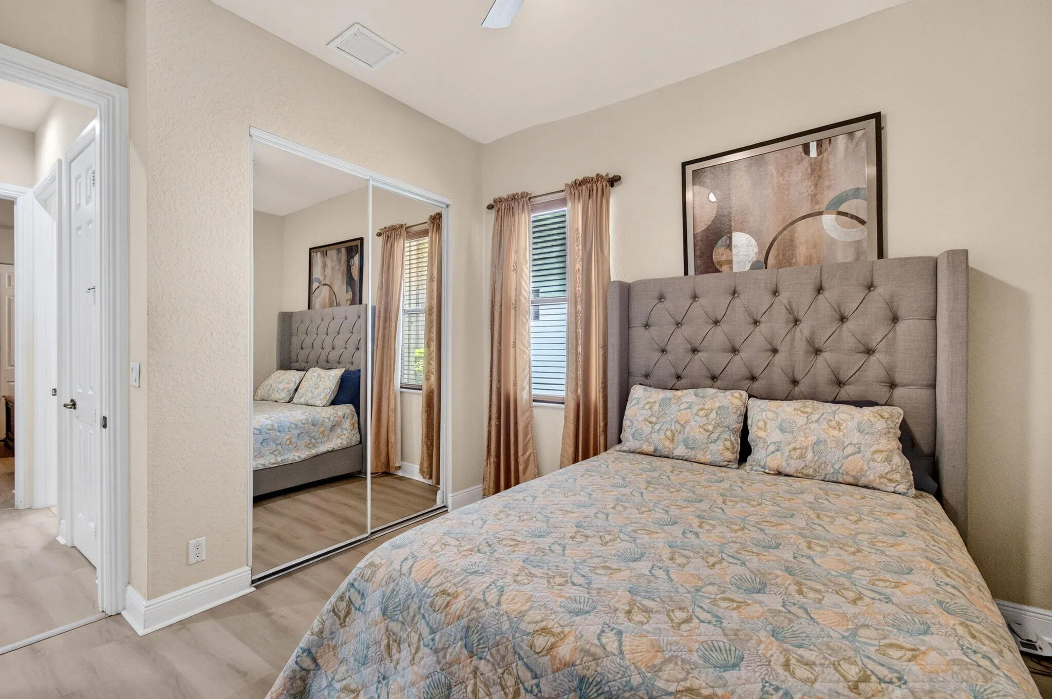 Second bedroom