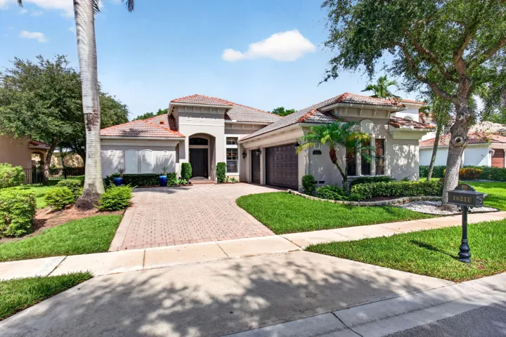 3 car garage and large driveway