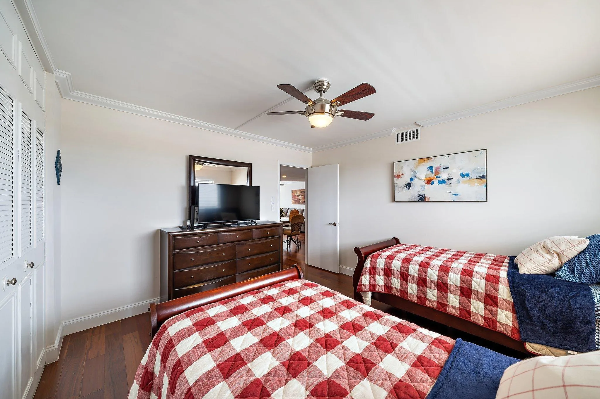 2nd Bedroom