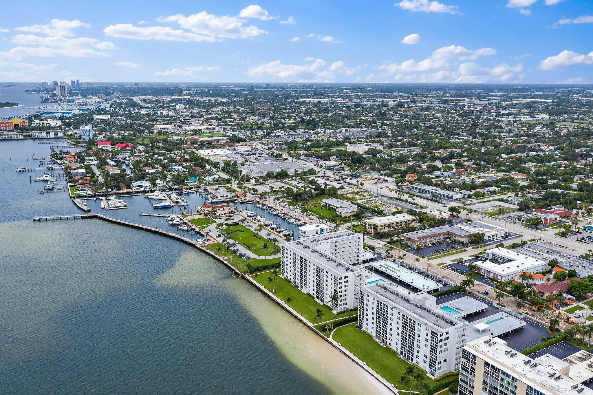 015-301LakeShoreDr802-LakePark-FL-SMALL