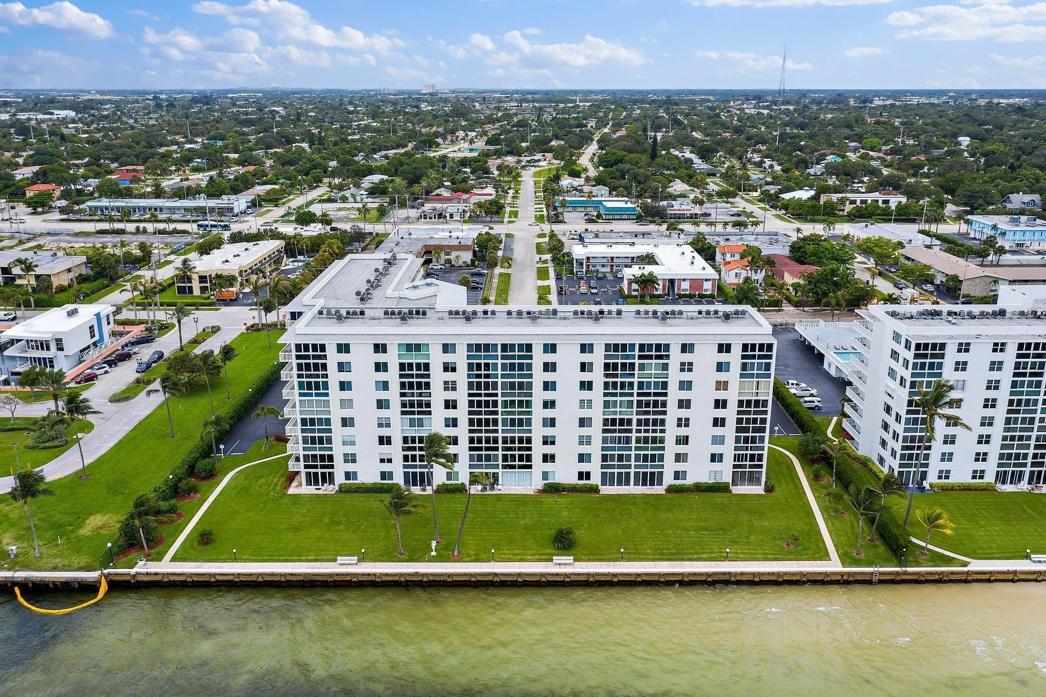 007-301LakeShoreDr802-LakePark-FL-SMALL