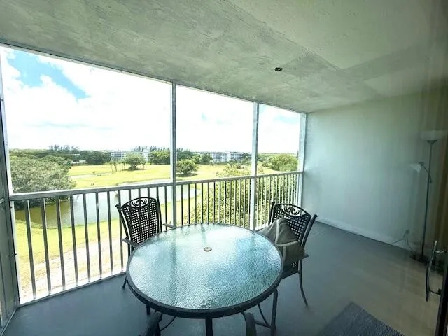 Palm Aire- Balcony 2