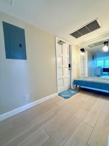 Palm Aire- Apt entrance 1