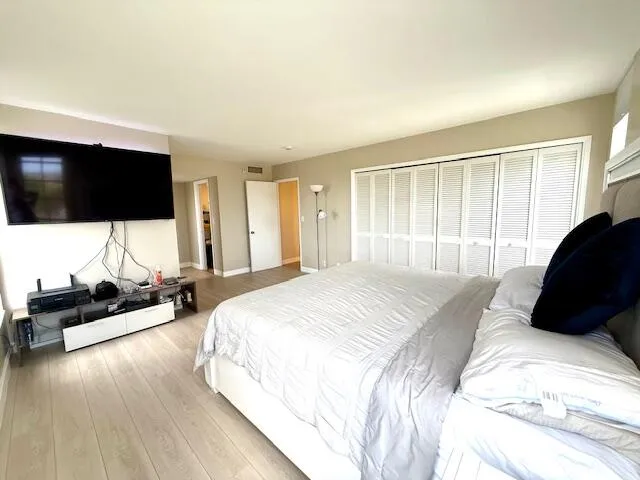 Palm Aire- Master Bedroom 2