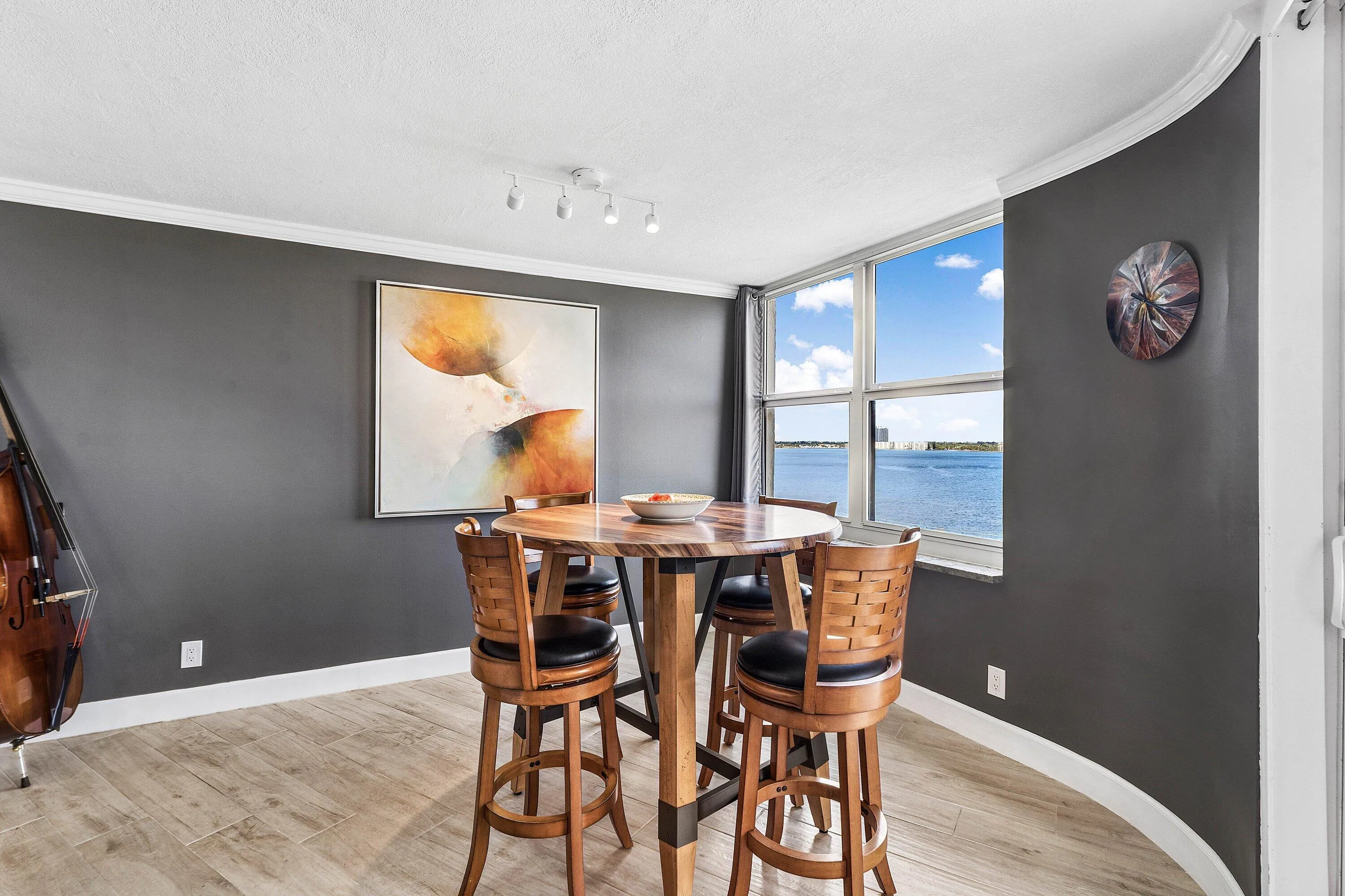 009-5420NorthOceanDrive-905-RivieraBeach