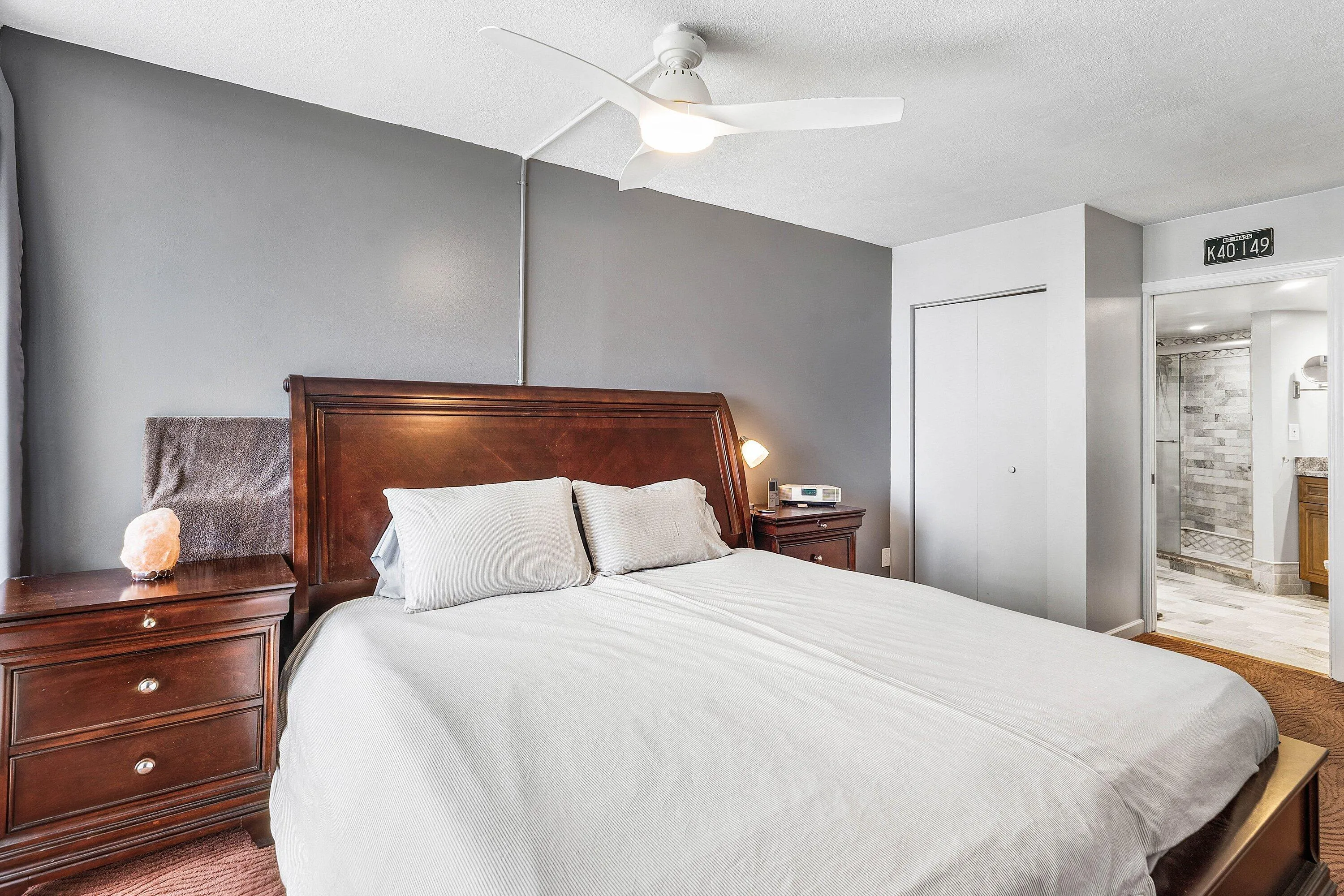019-5420NorthOceanDrive-905-RivieraBeach