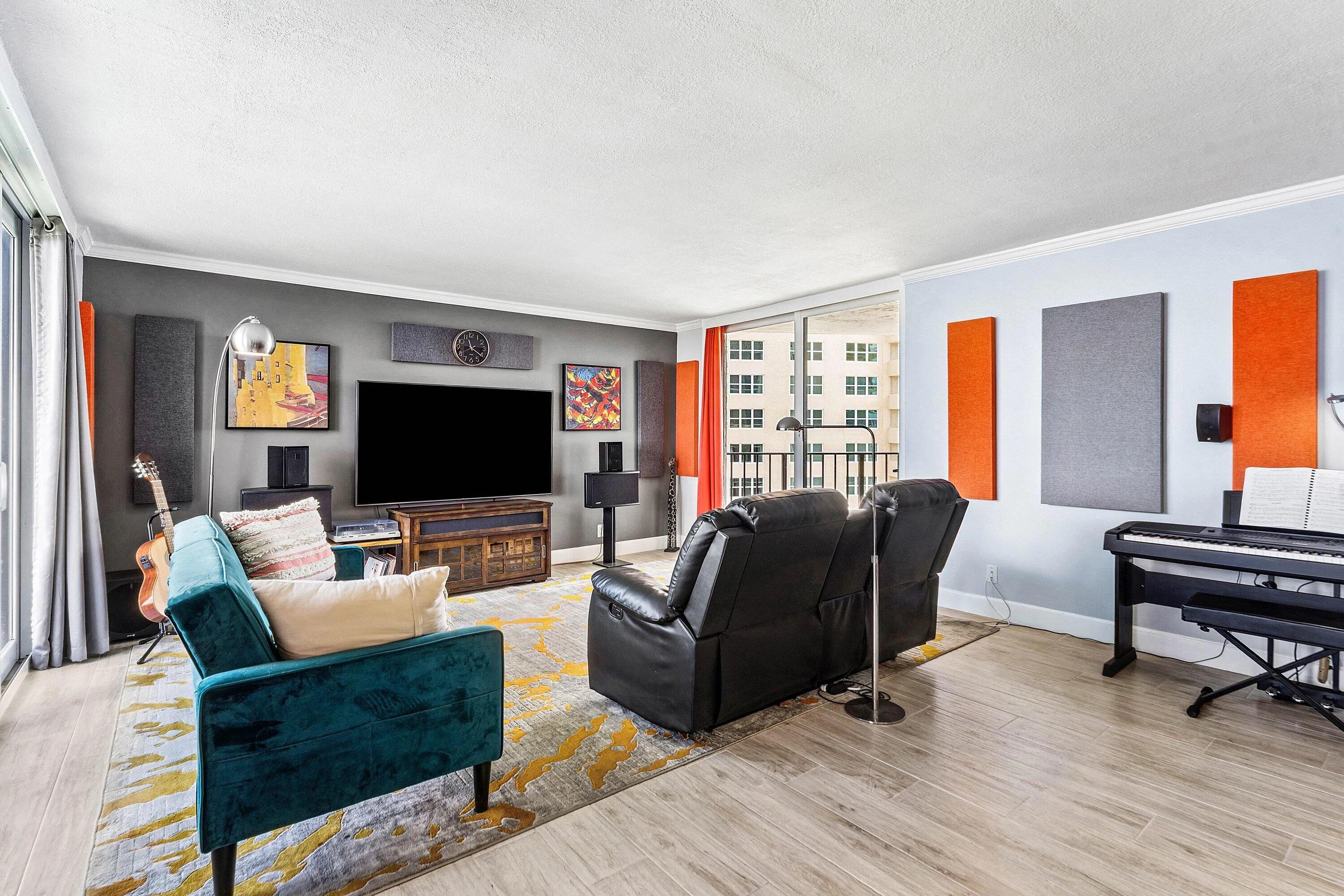 010-5420NorthOceanDrive-905-RivieraBeach