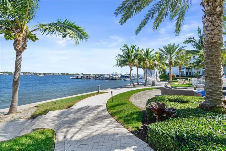 Firepit/Intracoastal
