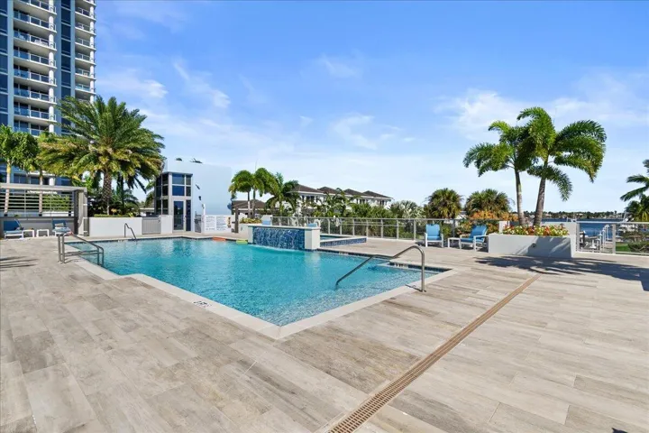 Tower 3 pool