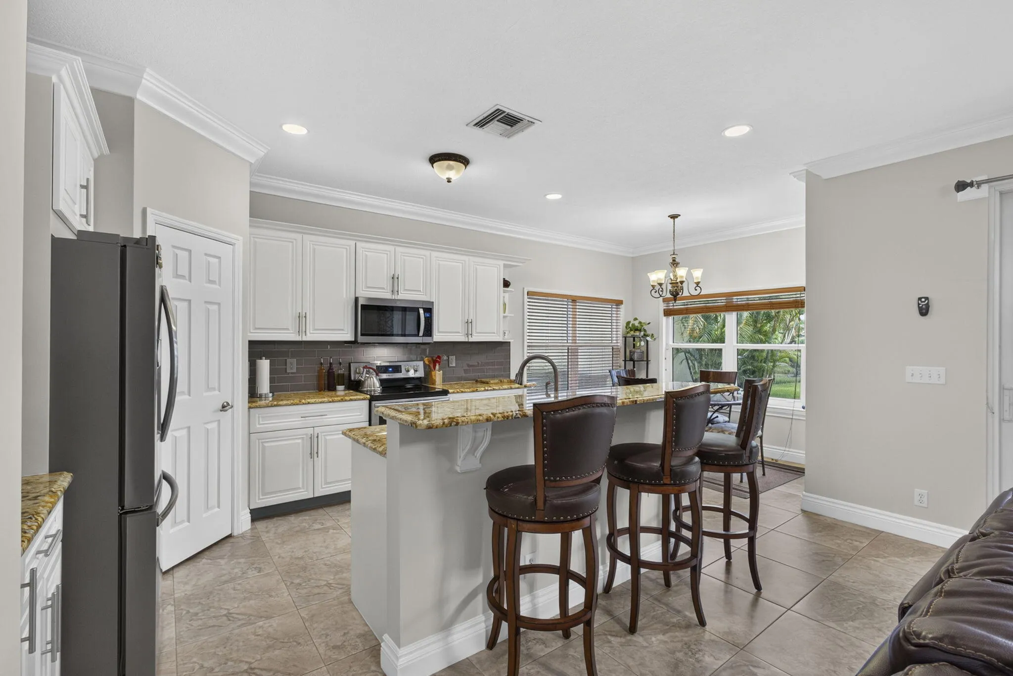 10-web-or-mls-BS1A2473