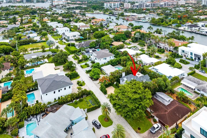 081-477NortheastSpanishCourt-BocaRaton-F