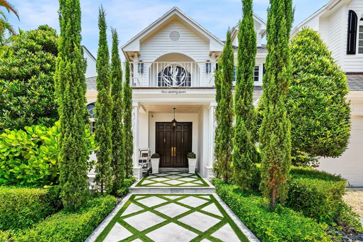 005-477NortheastSpanishCourt-BocaRaton-F