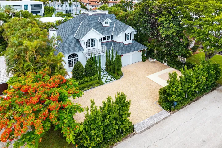 076-477NortheastSpanishCourt-BocaRaton-F