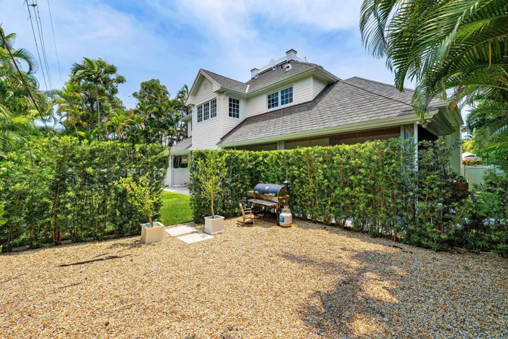 074-477NortheastSpanishCourt-BocaRaton-F
