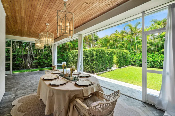 071-477NortheastSpanishCourt-BocaRaton-F