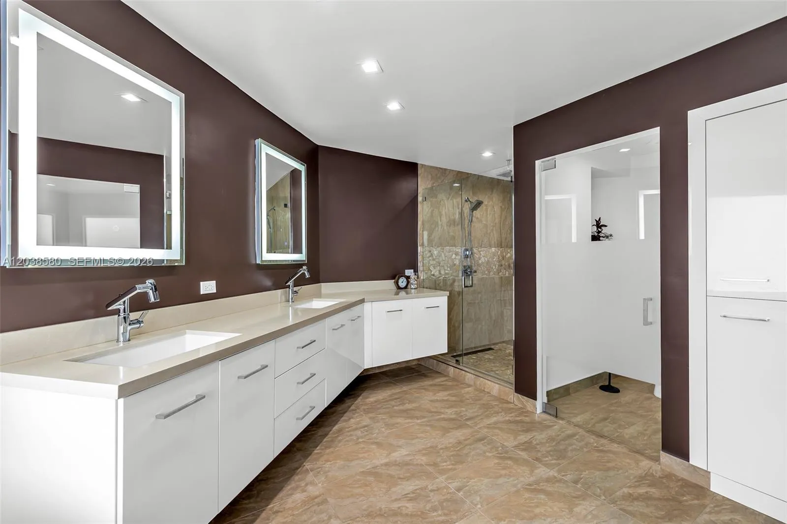 DOUBLE SINKS