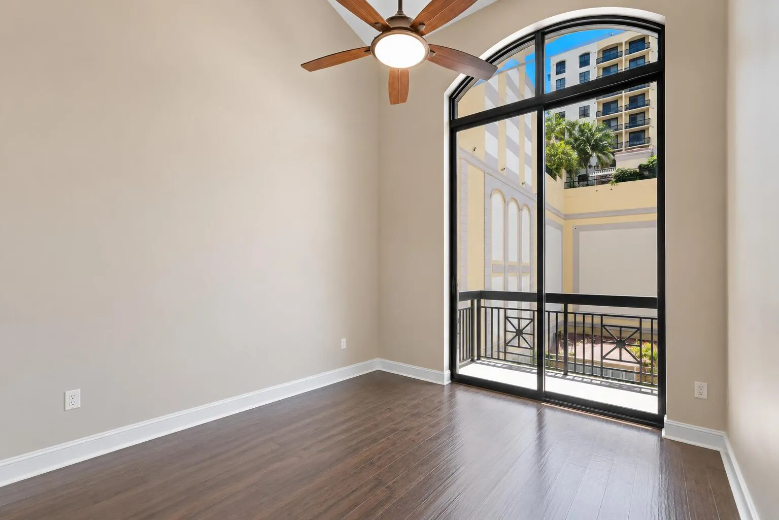 2nd bedroom with balcony