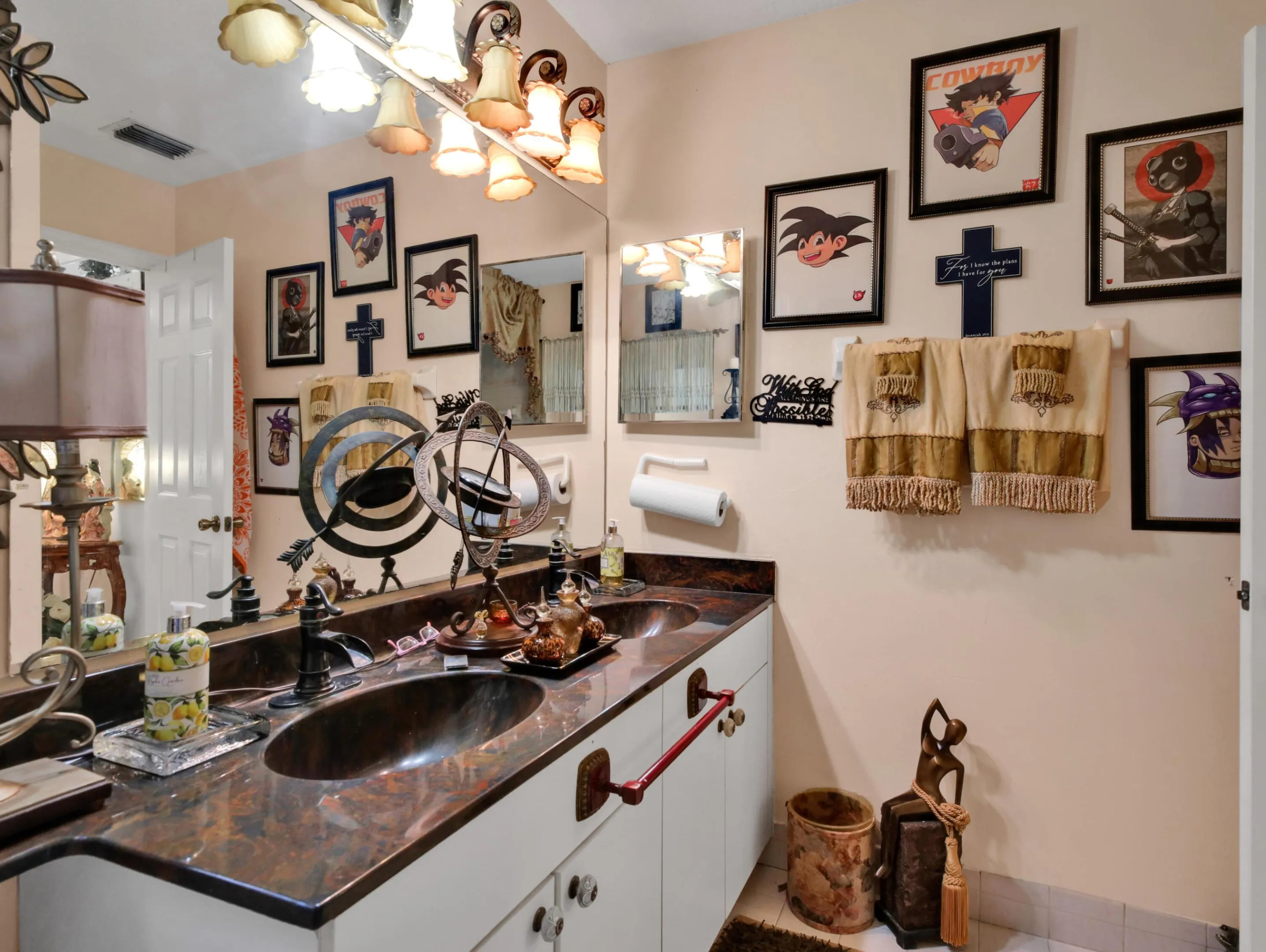2nd Bathroom