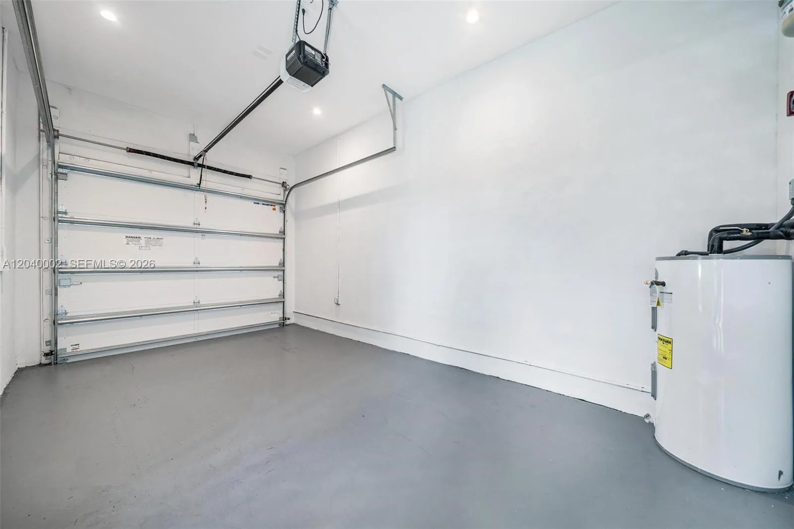 Property photo 44