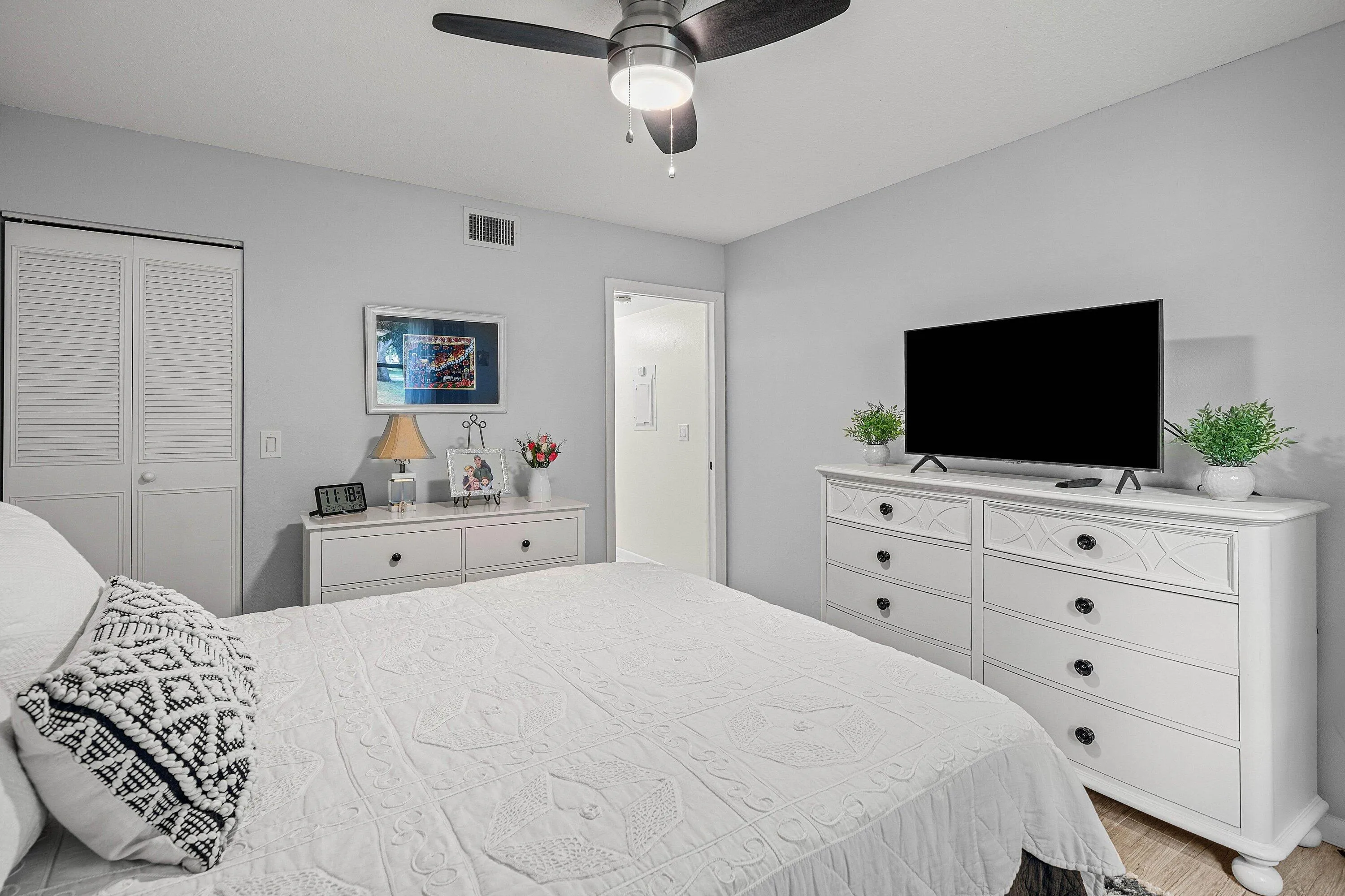 Bedroom 2​​‌​​​​‌​​‌‌​‌‌​​​‌‌​‌​‌​‌​​​‌​​ reverse
