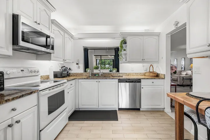 Kitchen passthrough