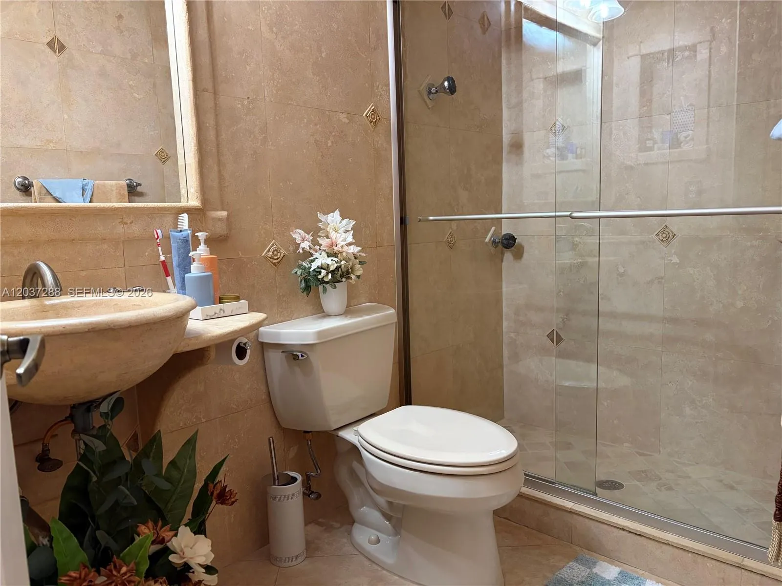 2nd Bathroom