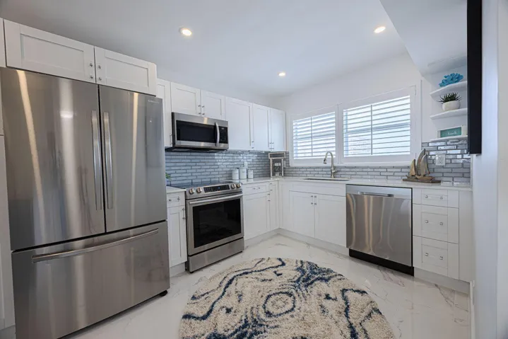 3224 S Ocean #612B (Kitchen2)
