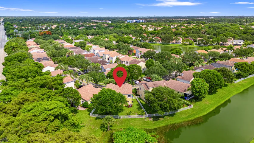 LISTING DRONE 1