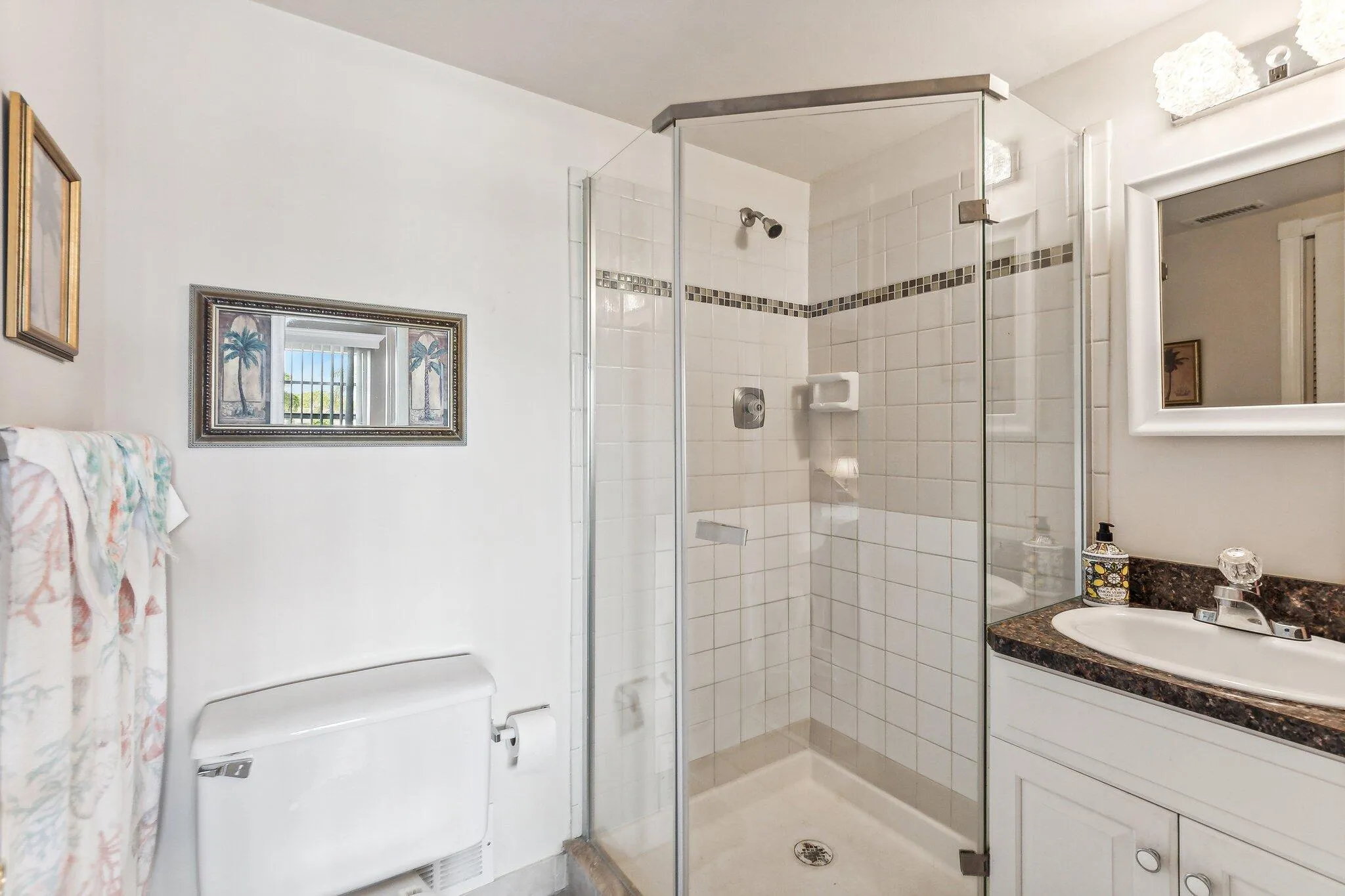 GUEST BATH