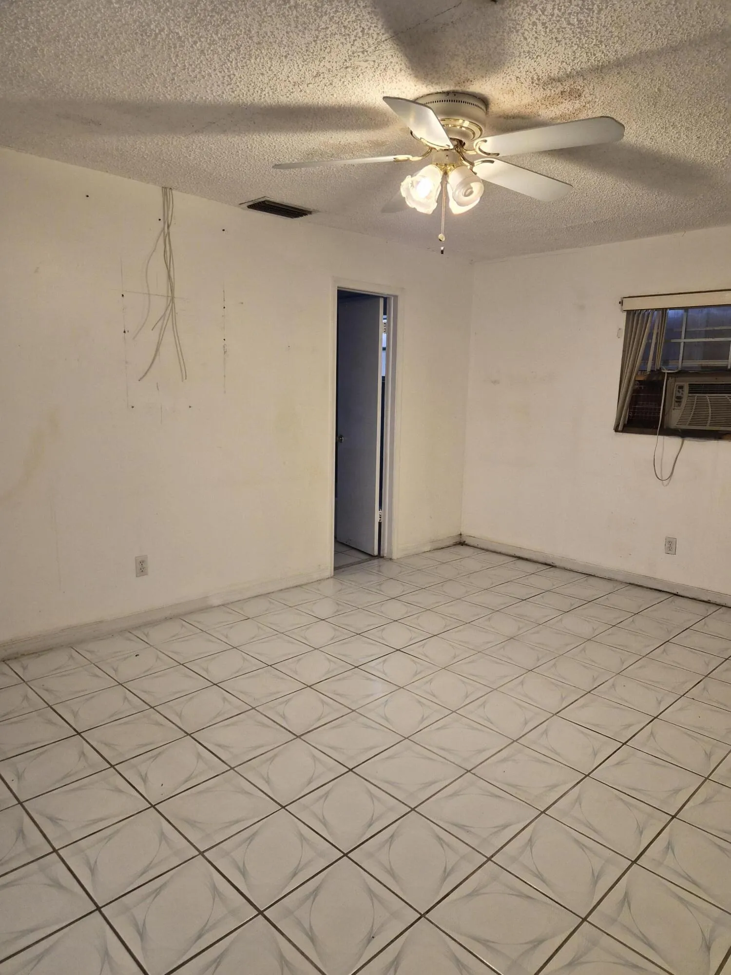 Bedroom 333
