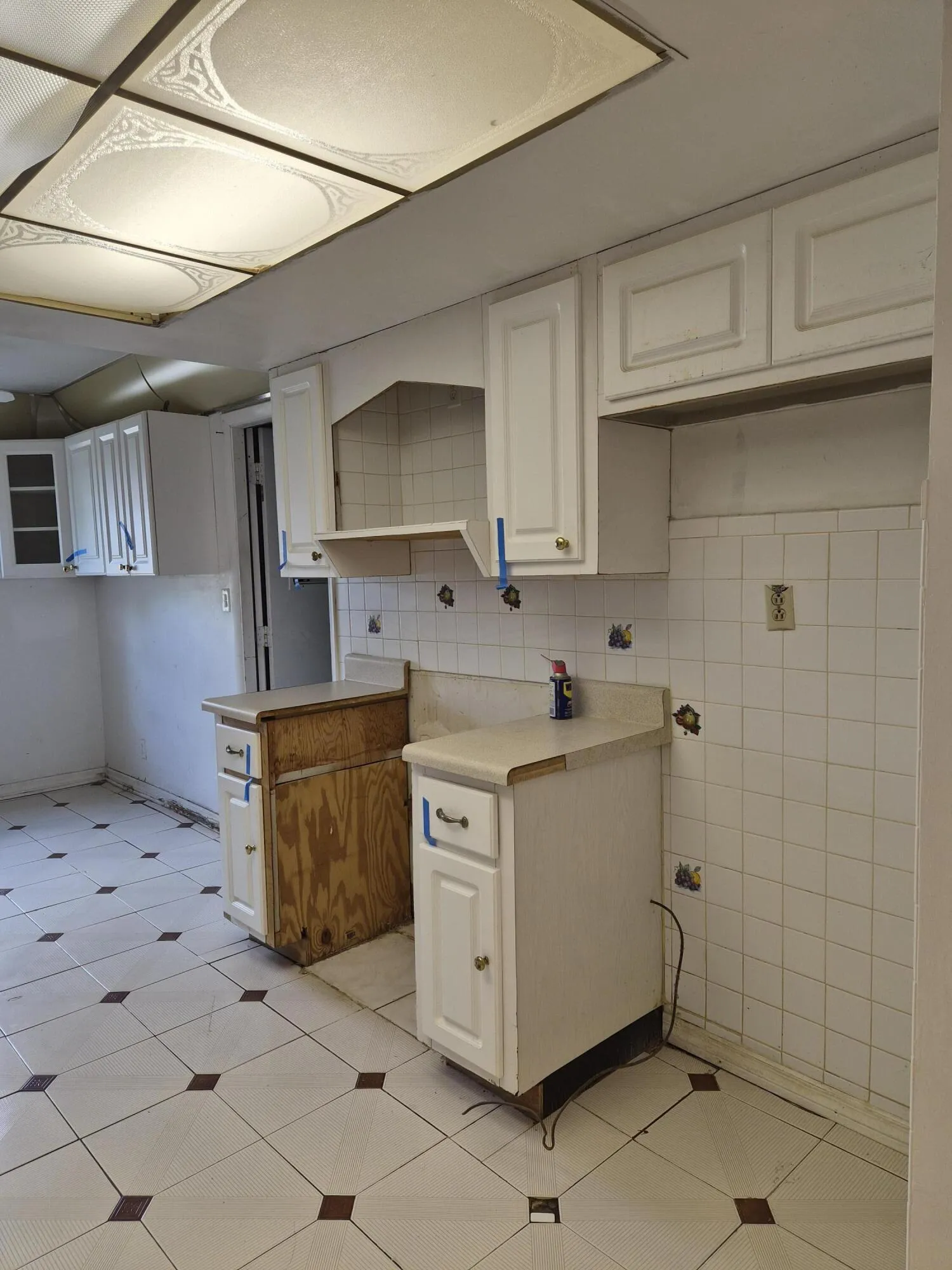 Kitchen 2