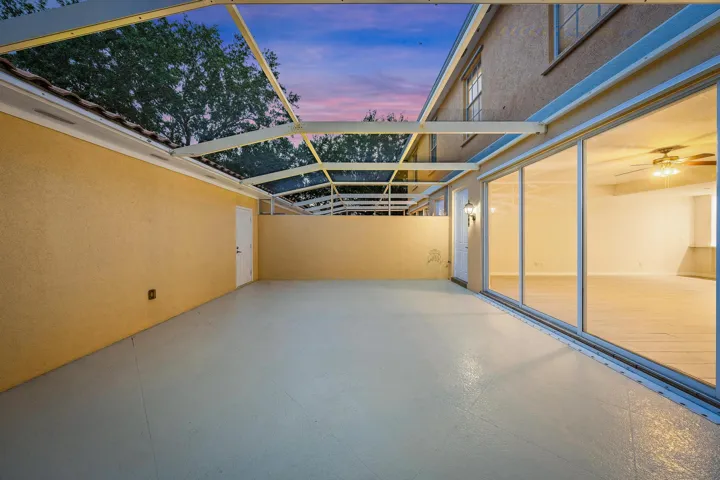 Screened Patio