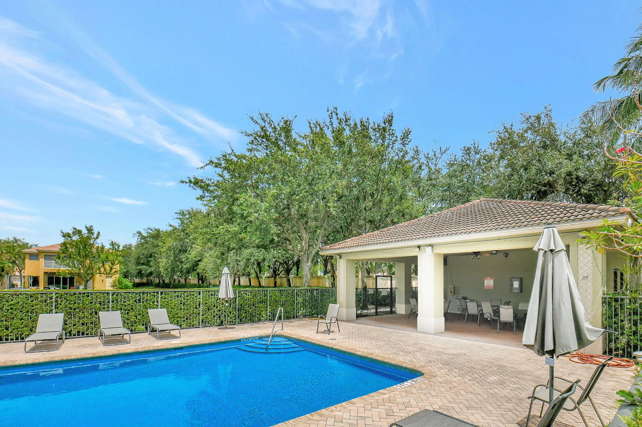 Property photo 71