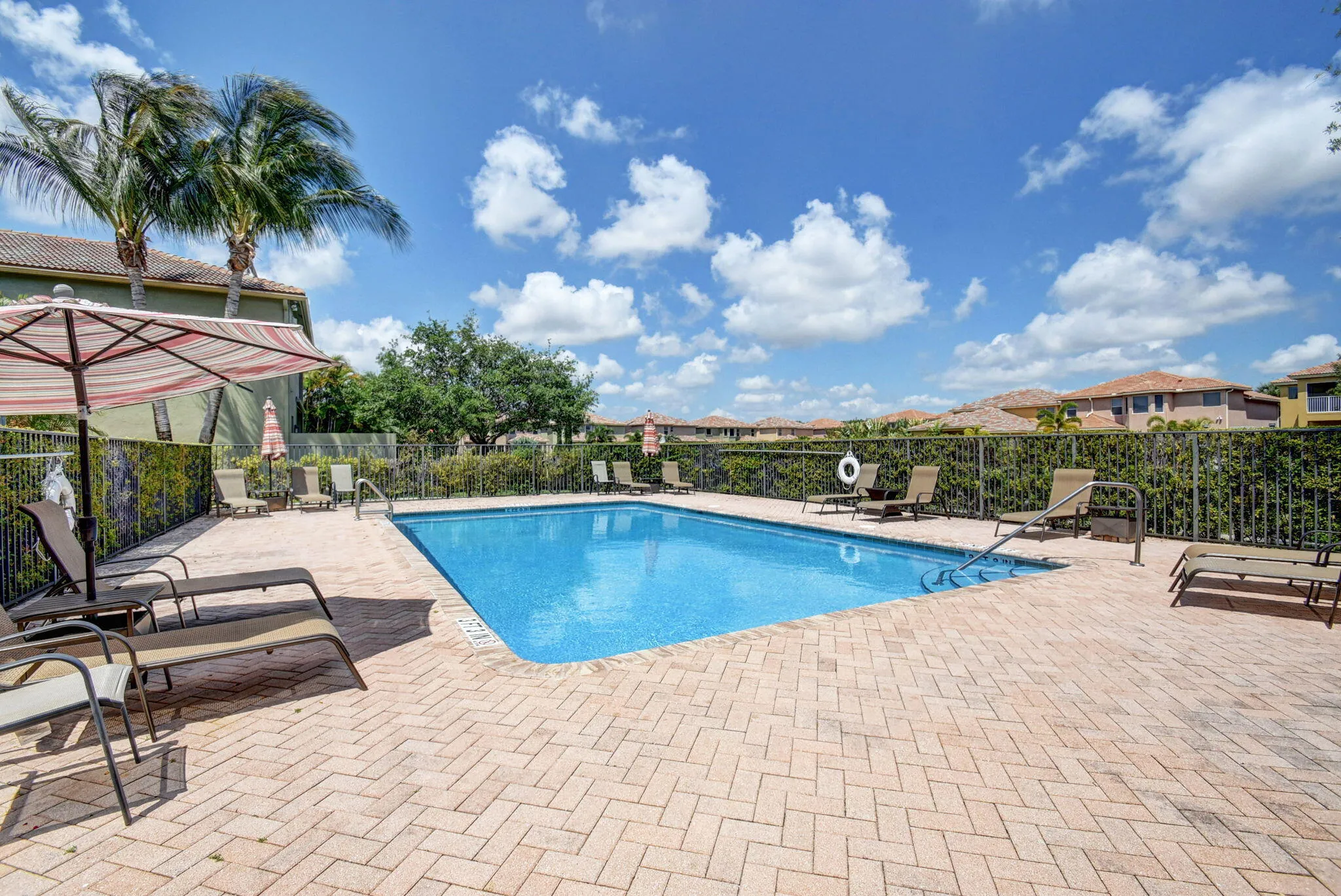 Property photo 73