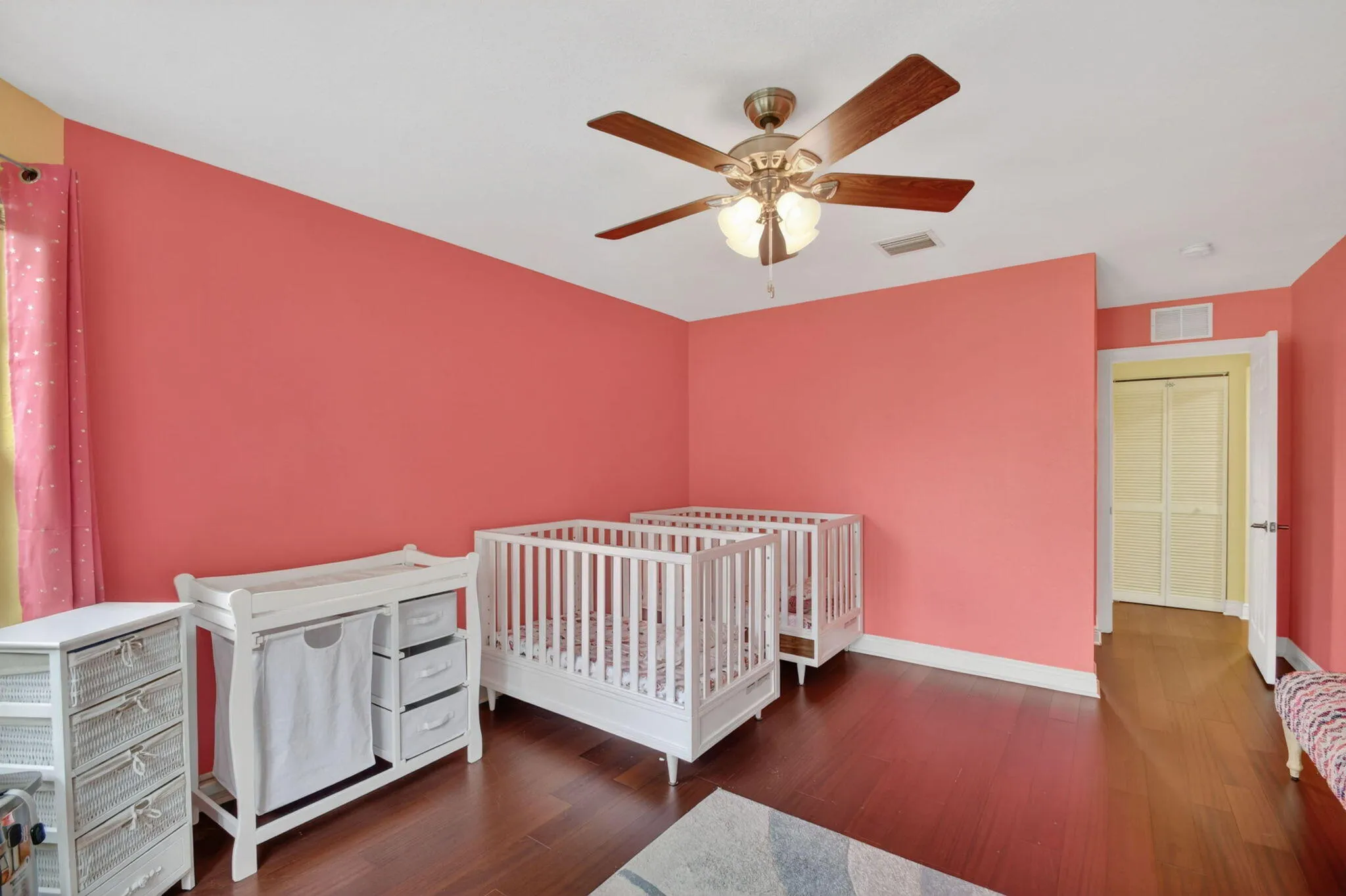 Property photo 64