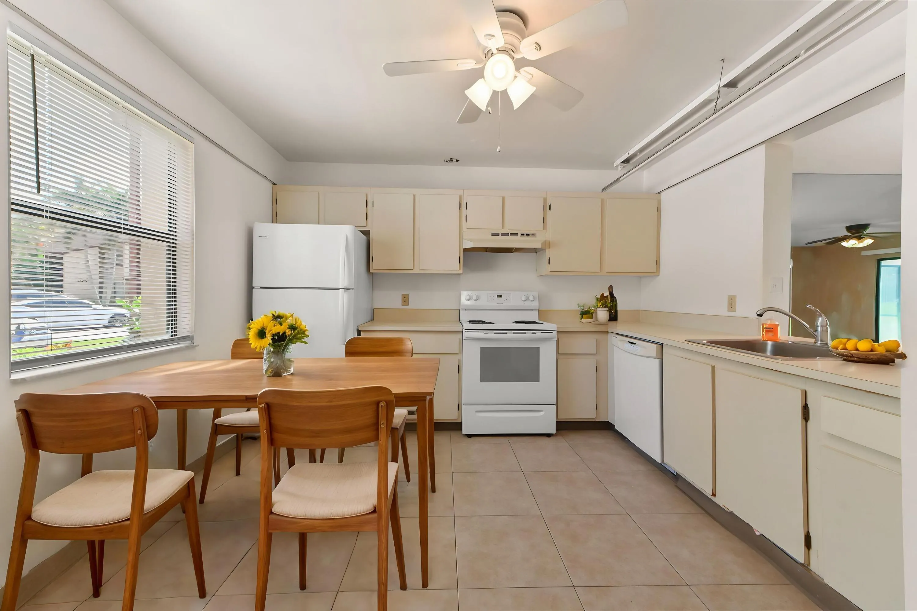 05-Kitchen-01_VS