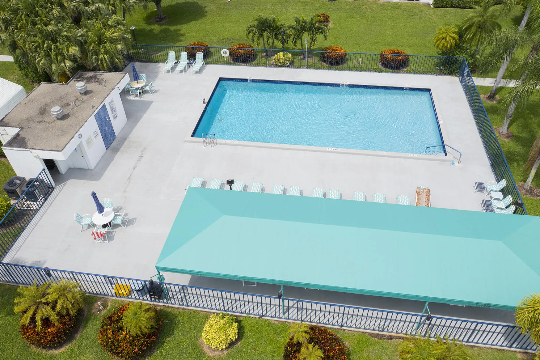 POOL 4
