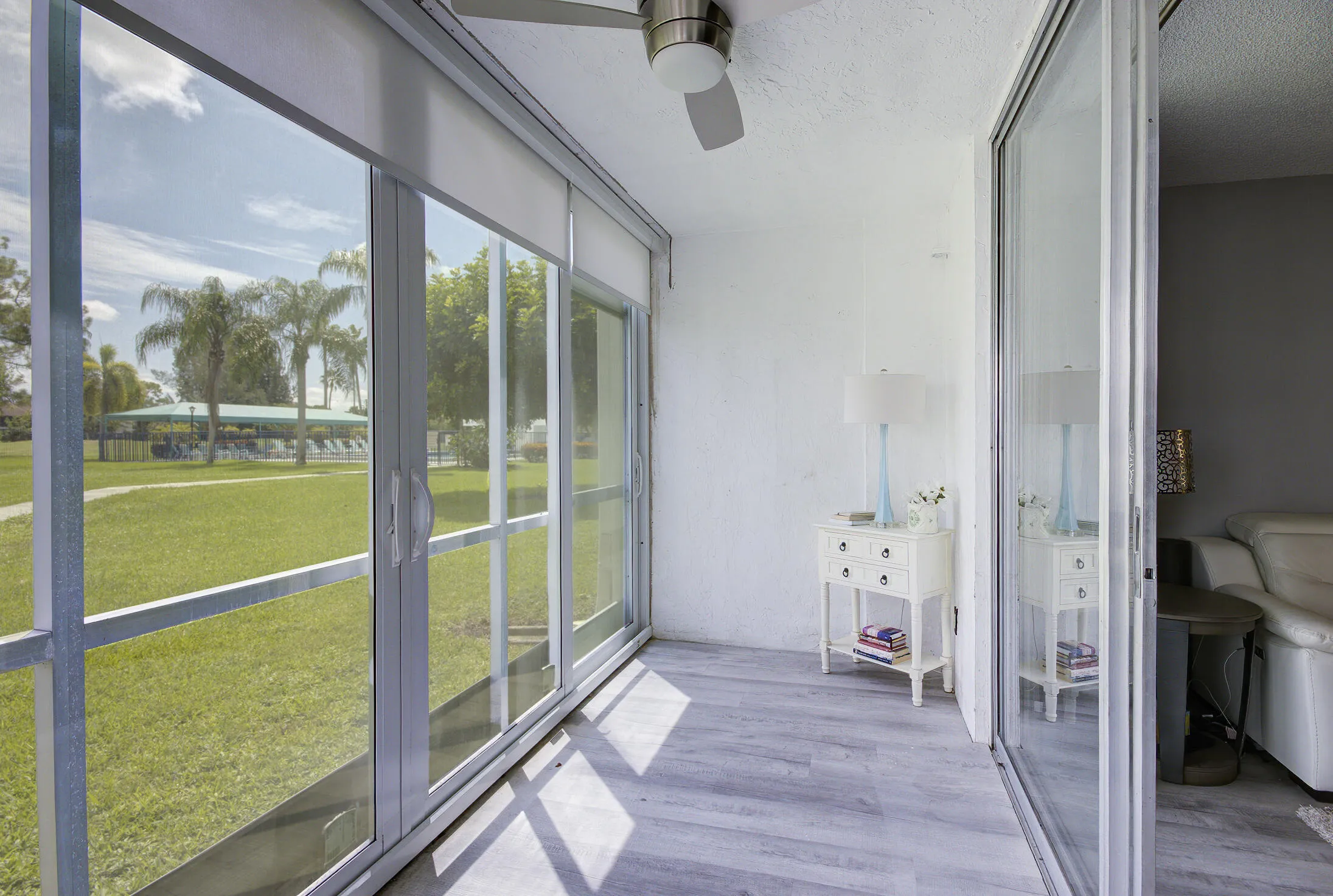 IMPACT GLASS LANAI